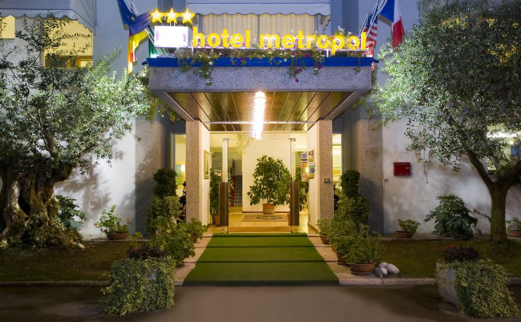 Hotel Metropol Caorle Extérieur photo