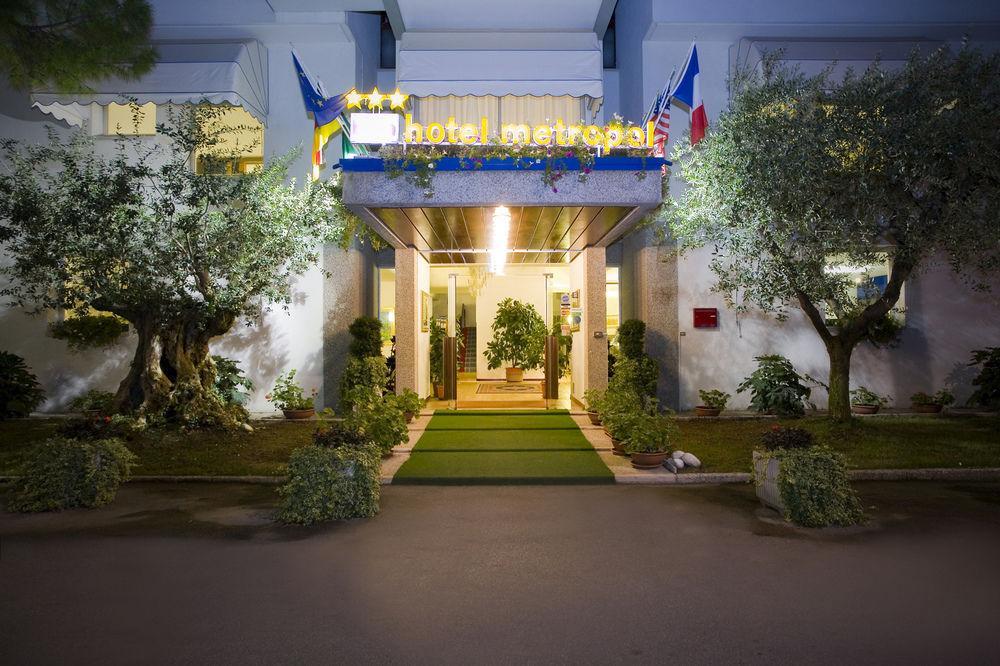 Hotel Metropol Caorle Extérieur photo