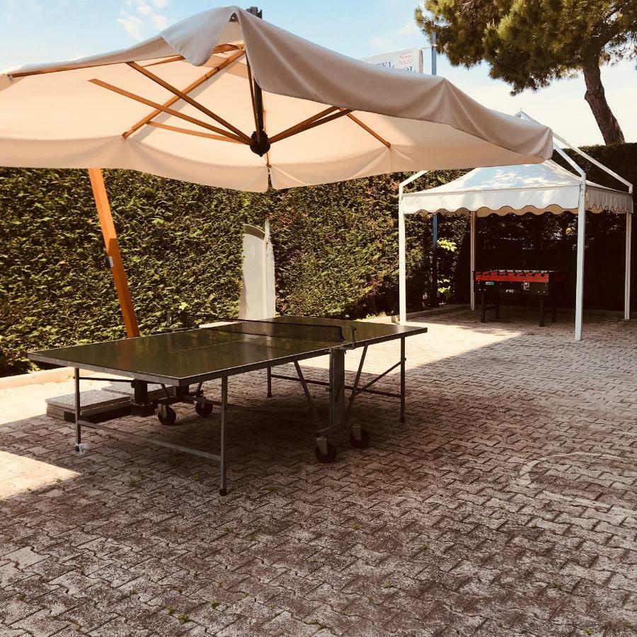 Hotel Metropol Caorle Extérieur photo